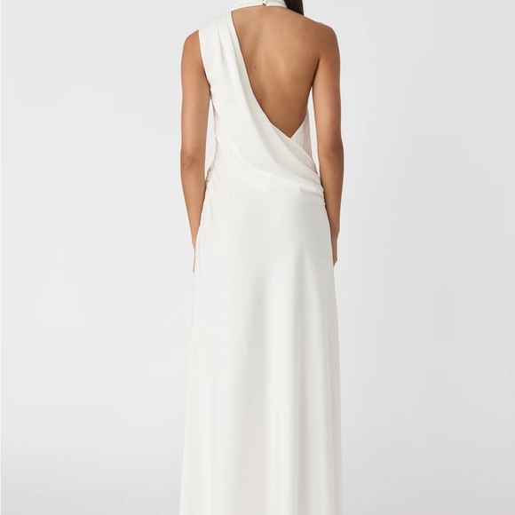 IVORY COSTANTINA SATIN GOWN - Picture 2 of 5